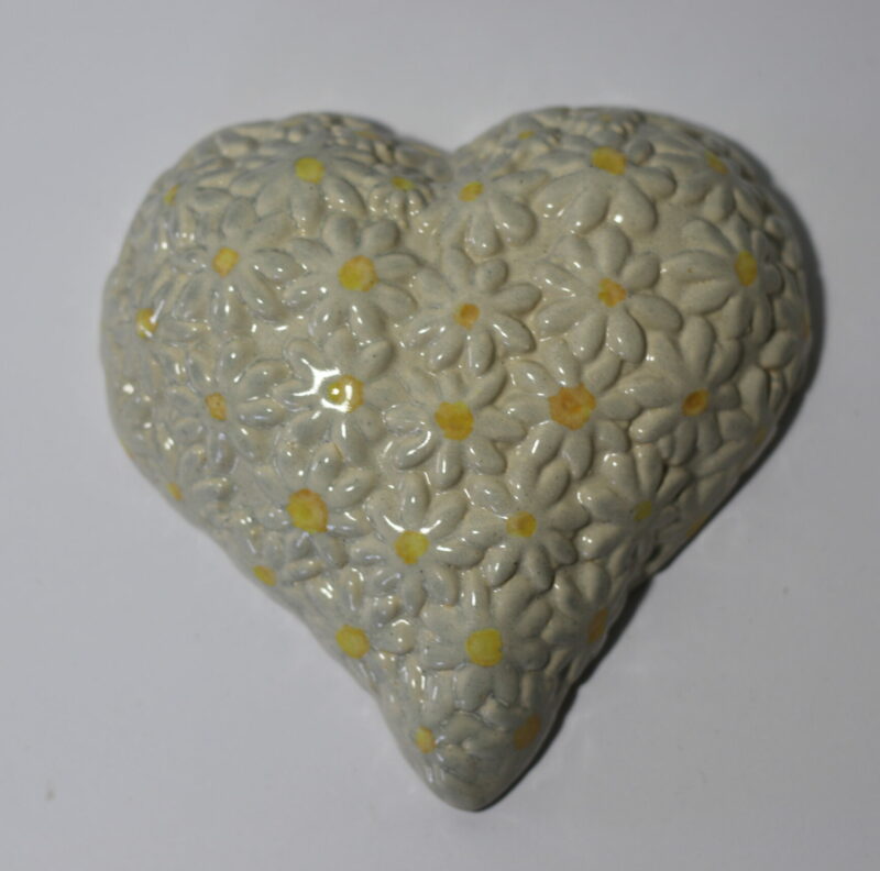 Flower Embossed Heart (white)